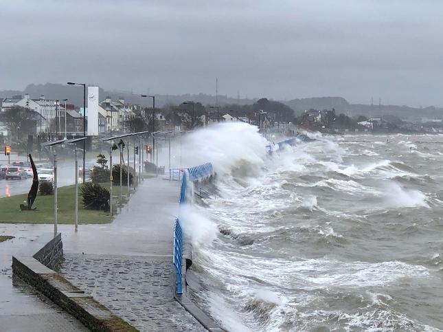 Report - BBC Weather Watchers